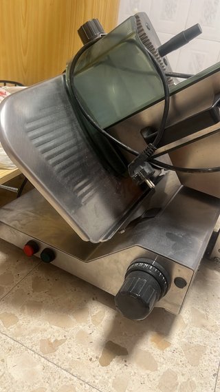 Cortadora de fiambre BRAHER