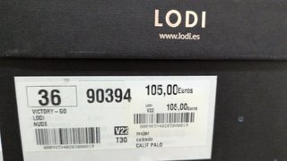 Zapatos de salón Lodi tacón nude T.36