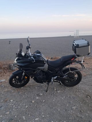 Voge 500 DS Negra y Plata