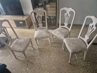 Set de 4 Sillas de Madera