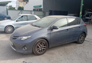 Cinturón seguridad delantero toyota auris 465128