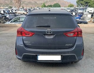 Cinturón seguridad delantero toyota auris 465128