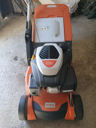 Cortacésped Stihl RM 650 V