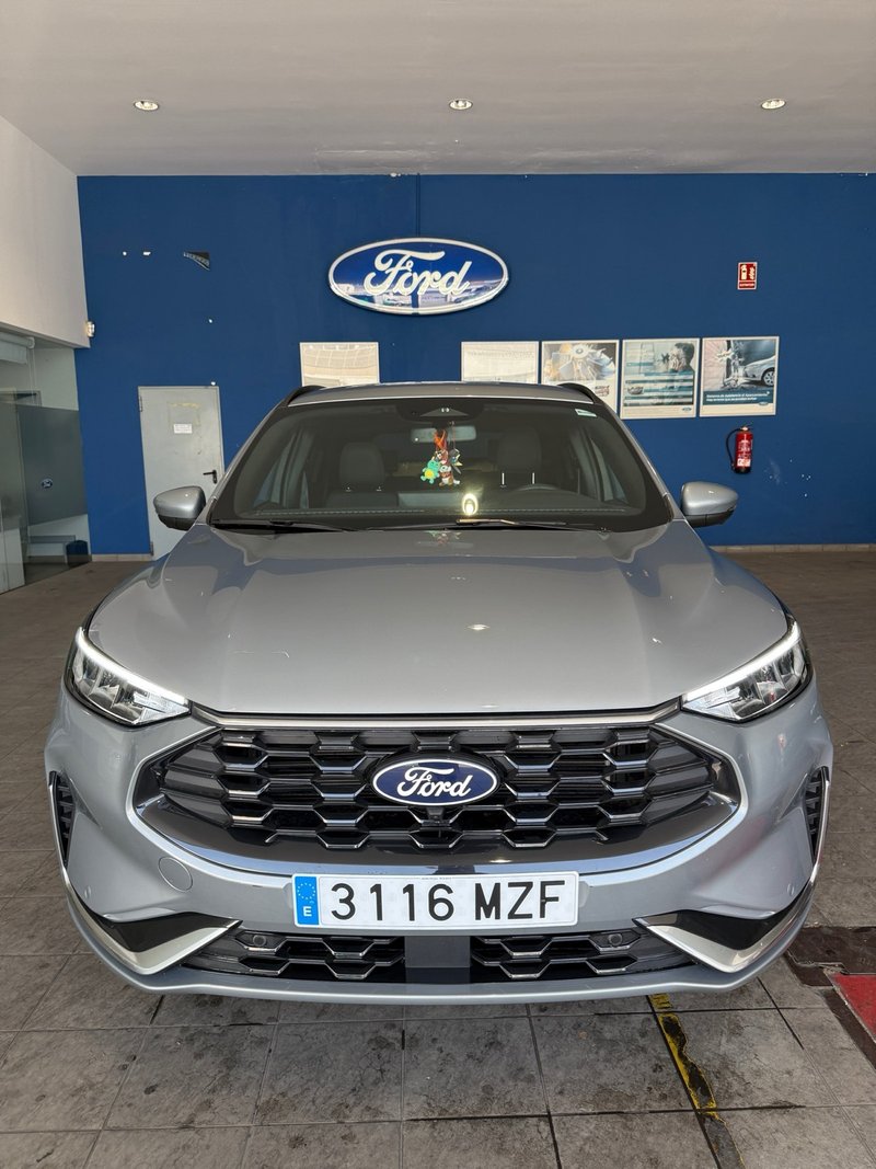 Ford Kuga 2025