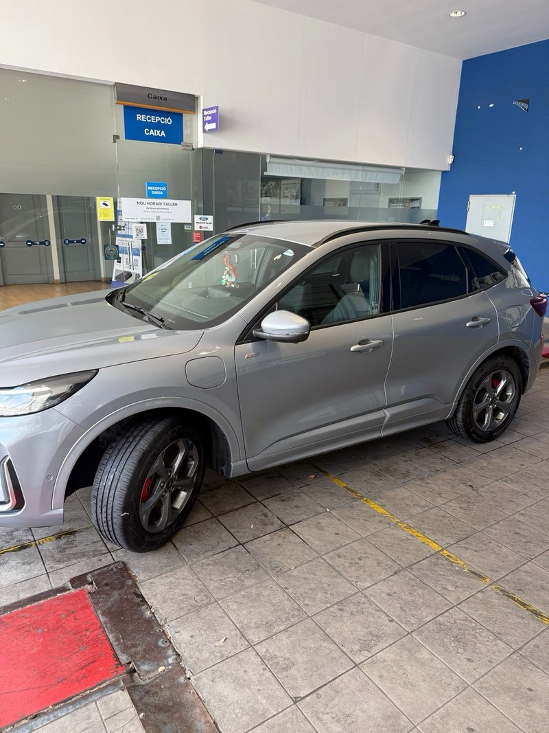 Ford Kuga 2025, foto 2