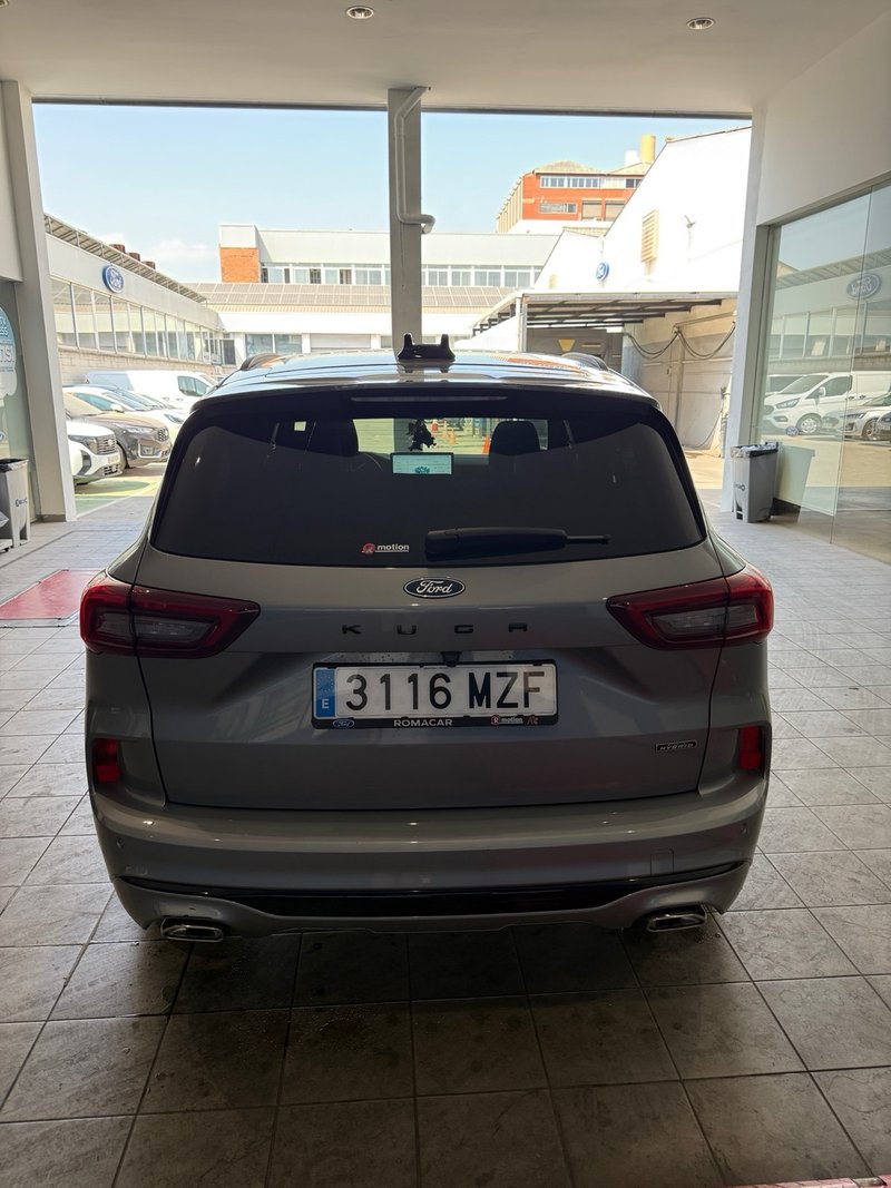 Ford Kuga 2025, foto 3