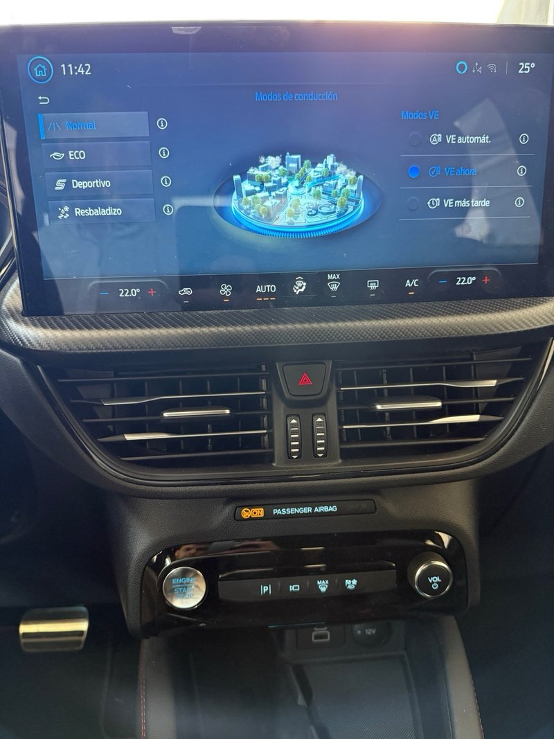 Ford Kuga 2025, foto 9