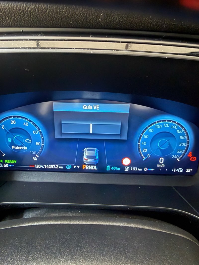 Ford Kuga 2025, foto 12