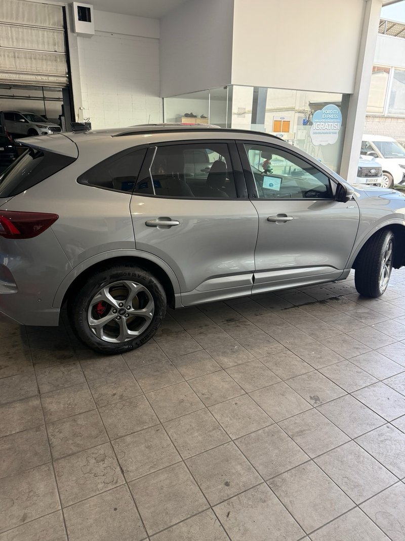 Ford Kuga 2025, foto 4