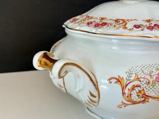 🇫🇷 Sopera Porcelana Motivos Florales