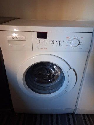 Lavadora LYN 7kg 1000 RPM