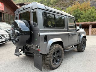LAND-ROVER Defender 90 SW S