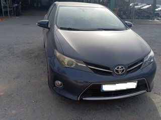 Cinturón seguridad delantero toyota auris 465127