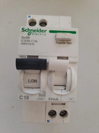 Diferencial Schneider Acti9 ICV40 C16