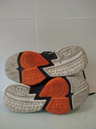 Zapatillas Baloncesto Tamrak Negras Naranja