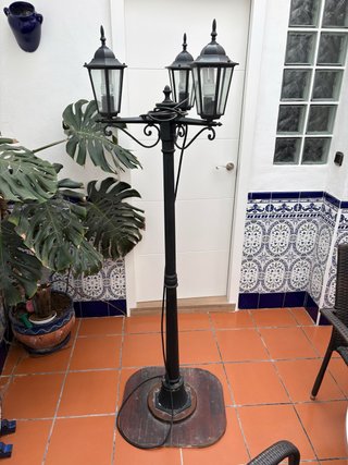 Farola de jardín negra 3 luces