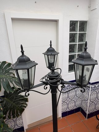 Farola de jardín negra 3 luces