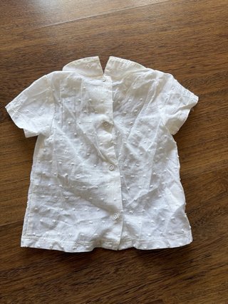 Camisa Blanca de Niña talla de 2-4 meses