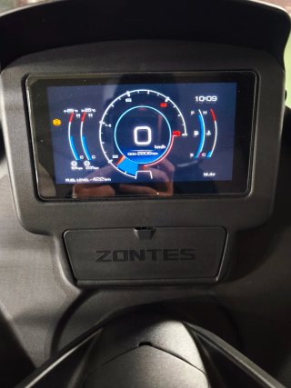 Zontes 125e. Agosto 2025. Impecable