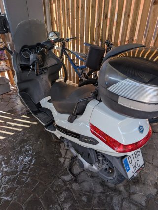 Piaggio X Evo 125 Blanca