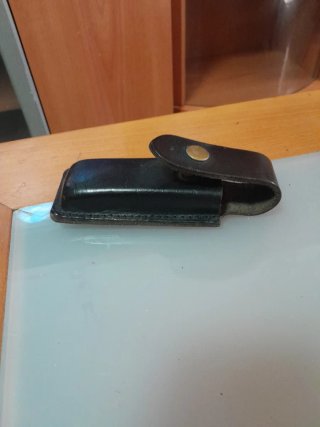 Portacargador de Cuero Guarnipiel antiguo