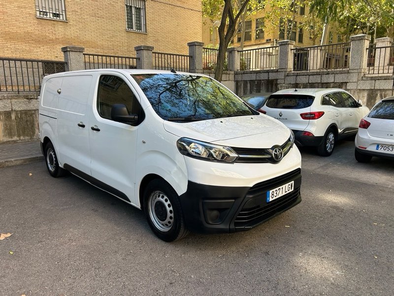 Toyota Proace 2020, foto 2