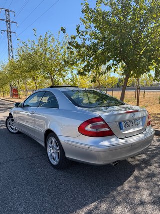Mercedes-Benz CLK 2005