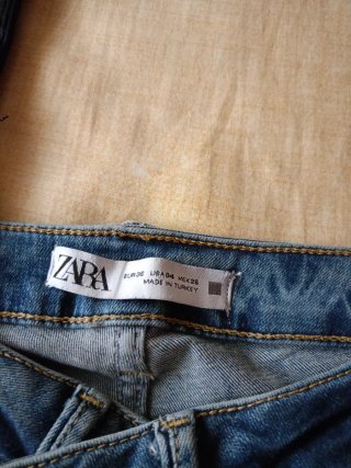Lote de 8  prendas de ropa para chica.