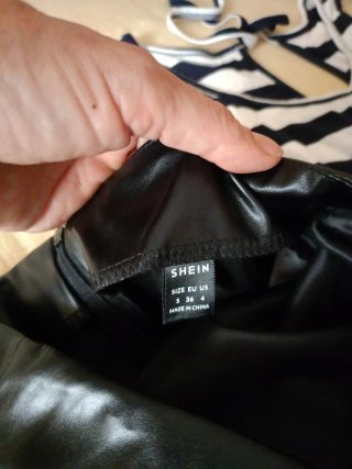 Lote de 8  prendas de ropa para chica.