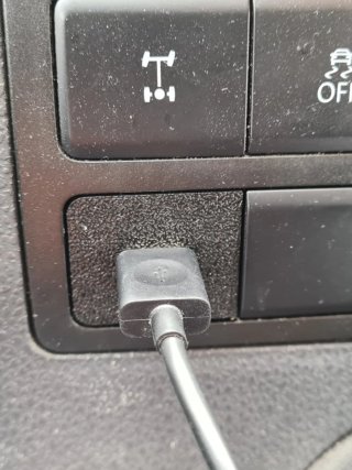 Cubierta conector USB para Salpicadero VW T5