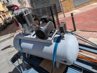 Compresor de Aire 270L 5,5HP
