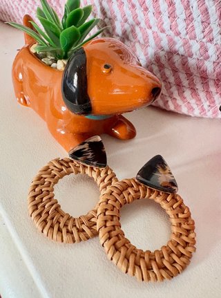 Pendientes de Rattan con Detalle Leopardo Mango