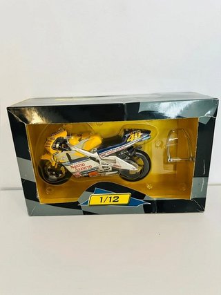Liquidazione! Honda NSR500 Valentino Rossi 2001