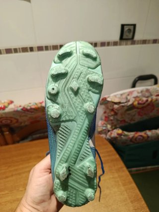 Botas de fútbol Puma Talla 37