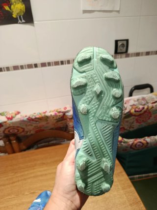Botas de fútbol Puma Talla 37