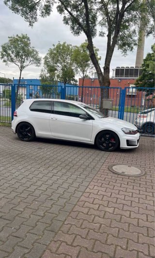 Volkswagen Golf GTI 2013