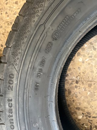 2 Neumáticos Continental 235/65/16 C 115/113 R
