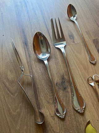 Set de 12 Cubiertos de Servicio