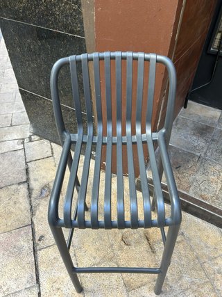 Silla alta gris grafito Wendell