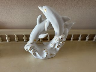 Figura de Porcelana de Dos Delfines