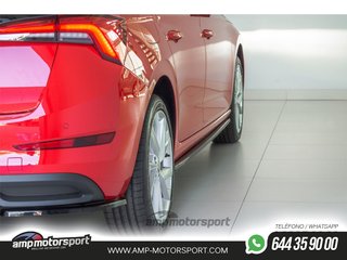 AÑADIDOS LATERALES PARA SKODA SCALA 2019--