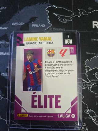 Cromo Lamine Yamal ÉLITE - Panini Megacracks 2024
