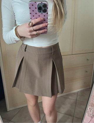 Gonna pantalone a righe stile old money