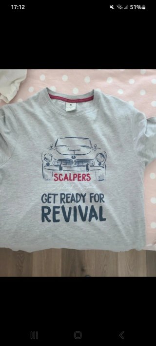 Camiseta Scalpers Gris