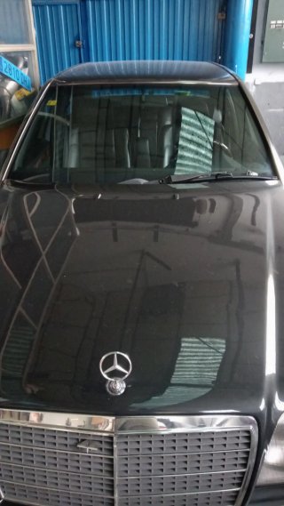 Mercedes-Benz Clase E 1994