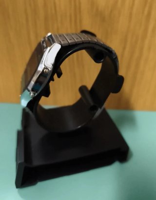 Reloj Coryn Digital LCD Vintage