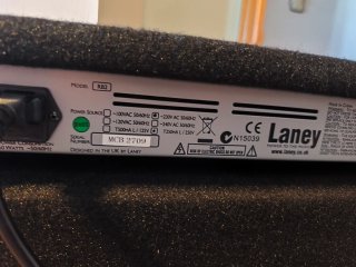 Bajo Cort Action LH (Zurdos) + Ampli Laney RB2