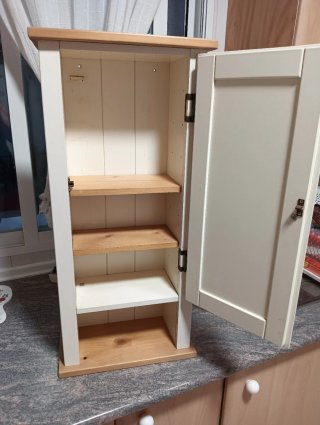 Armario de baño de madera blanco roto