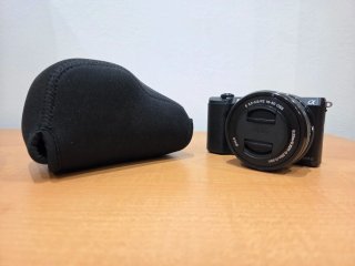 Sony A5100 + Lente 16-50mm OSS