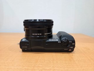 Sony A5100 + Lente 16-50mm OSS
